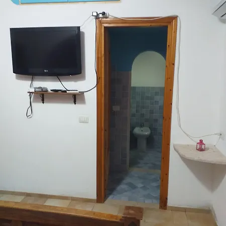 Daillu Bed and Breakfast Όλμπια